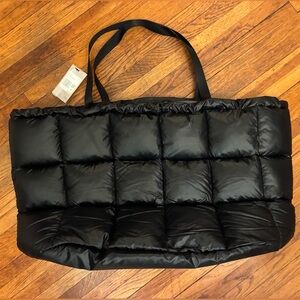 Nike Sportswear Puffle
Extra Large Tote (60L)